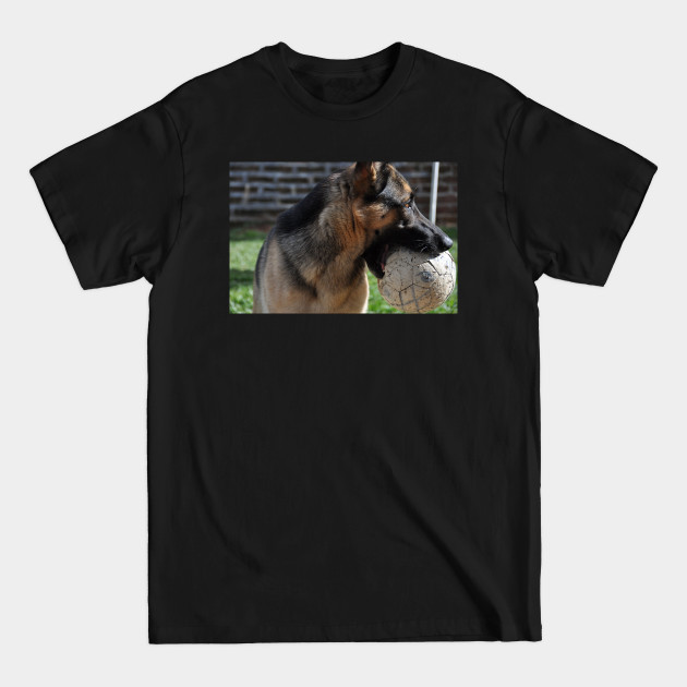 Disover german shepherd with toy - German Shepherd - T-Shirt