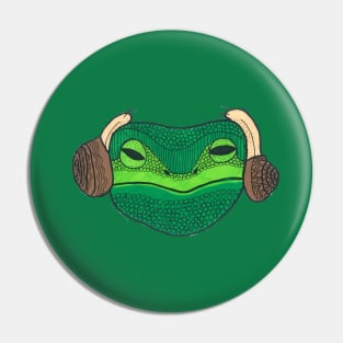 Leia Frog Pin