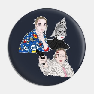 Villanelle Pin