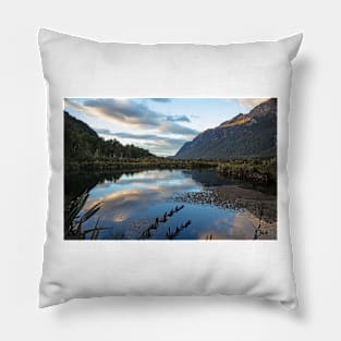 Mirror Lake, South Island, New Zealand Pillow