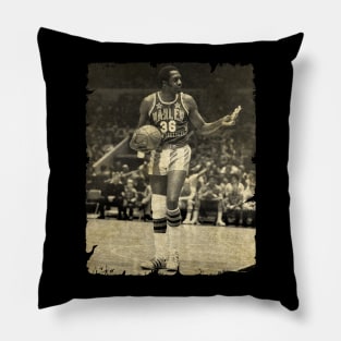 MEADOWLARK LEMON! Pillow