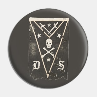 Pirate Skull Pennant Pin