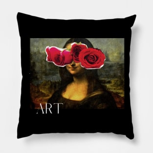 Revisited portrait of mona lisa T-Shirt Pillow