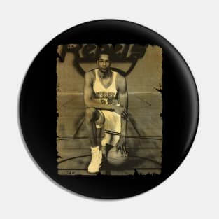 Stacey Augmon - Vintage Design Of Basketball Pin