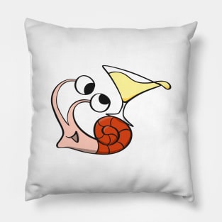 Snail is drinking Pillow