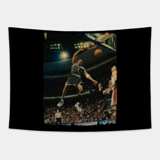 Tracy McGrady - Vintage Design Of Basketball Tapestry