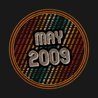 May 2009 - Circle Vintage Retro T-Shirt