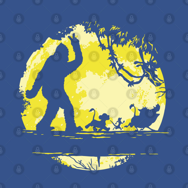 Discover Big Foot No Worries Lion King Mash Up - Bigfoot No Worries - T-Shirt