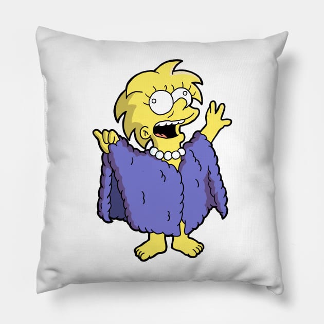 I am the Lizard Queen! Pillow by HBogart