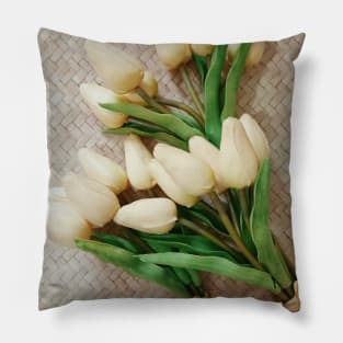 Beautiful white flower photo, photography, floral, flower, modern art Pillow