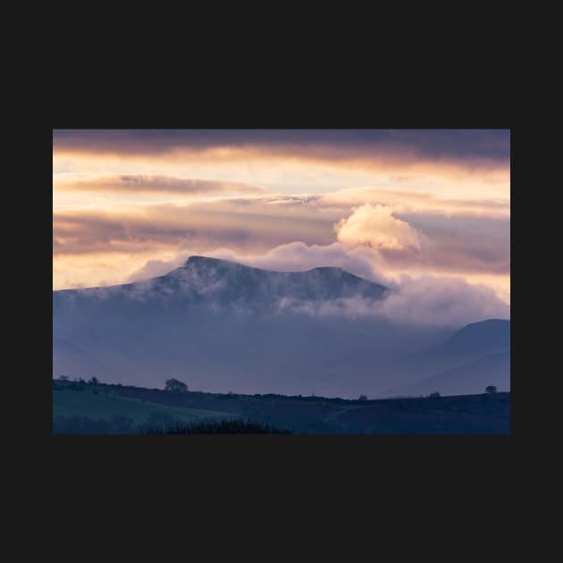 Pen y Fan and Corn Du, Brecon Beacons by dasantillo