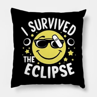 I Survived The Eclipse Funny Eclipse 2024 shirt -Eclipse Tee Pillow