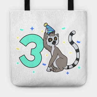 I am 3 with lemur - kids birthday 3 years old Tote