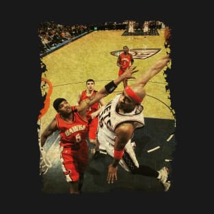 Vince Carter Gets Up in A Game vs The Atlanta Hawks T-Shirt