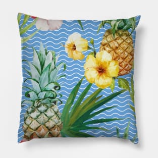 Tropical floral pattern Pillow