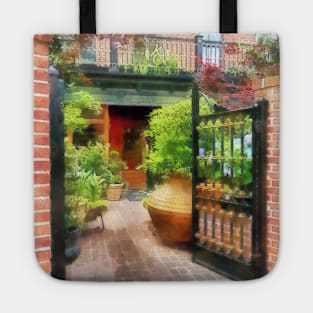 Baltimore MD - Restaurant Courtyard Fells Point Tote