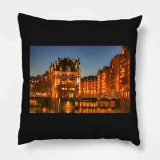 Wasserschlösschen, dusk, Speicherstadt, Hafencity, Hamburg, Germany, Europe Pillow