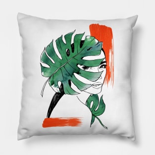 Beauty in the tropics Pillow