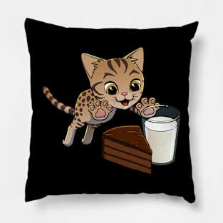 Savannah Cat excited to have Chocolate Cake with Milk Pillow