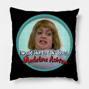 Death Becomes Her - Goldie Hawn Pillow