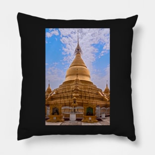 Sutaungpyei Pagoda, Mandalay Hill. Pillow