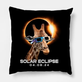 Giraffe Gazing: Witnessing the Solar Eclipse in Style Tee Pillow