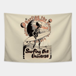 Alien surfing 88061 Tapestry