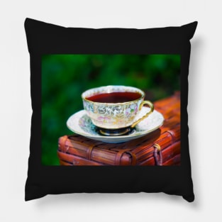 Glowing Tea On the Traill Pillow