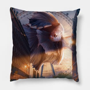 Roaming fish Pillow