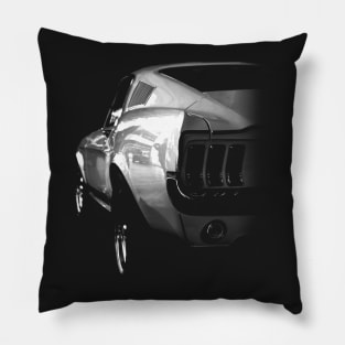 ford mustang v8 Pillow