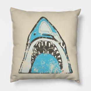 Jaws — Retro Shark (weathered) Pillow