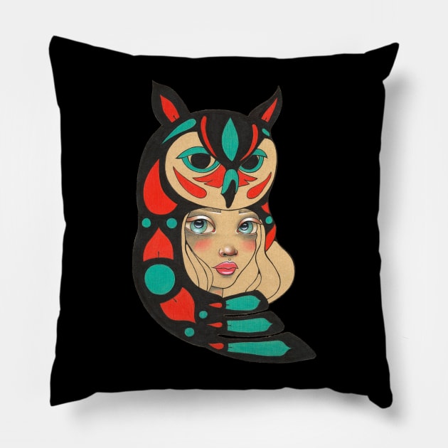 Lore Pillow by LeaBarozzi