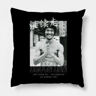 Movie Bruce Jeet Kune Do Be Water Lee Vintage Pillow