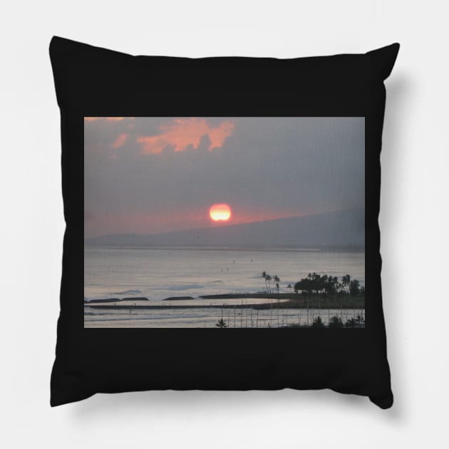 Hawaii Pillow by DentistArt2022