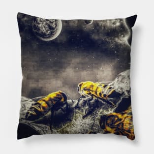 Bees Pillow