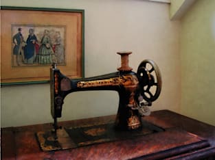 Sewing - Sewing Machine and Lithograph Magnet