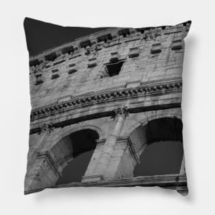 Colosseo Pillow