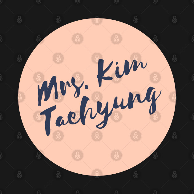 Discover Mrs. Kim Taehyung - Kim Taehyung - T-Shirt