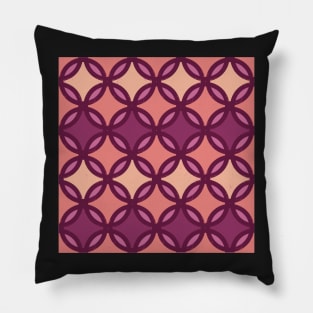 Circles in pinks Pillow