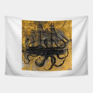 Kraken Attacking on Grunge Background Tapestry