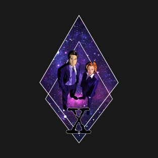 Fox Mulder and Dana Scully T-Shirt