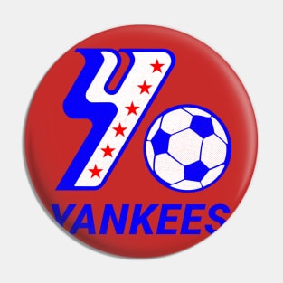 Defunct Connecticut Yankees Soccer 1978 Pin