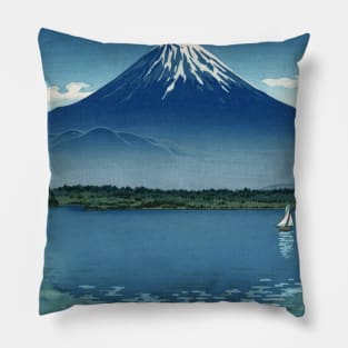 Lake Shoji by Tsuchiya Koitsu Pillow