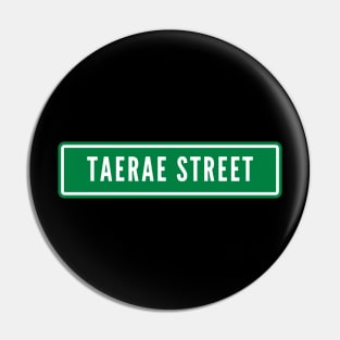 ZEROBASEONE Taerae Street Sign Pin