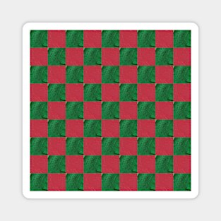 Green & Red Checkboard Magnet