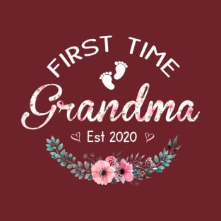 Women Promoted to Grandma Est 2020 First Time Grandma Floral T-Shirt