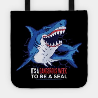 Shark dad funny t-shirt Tote