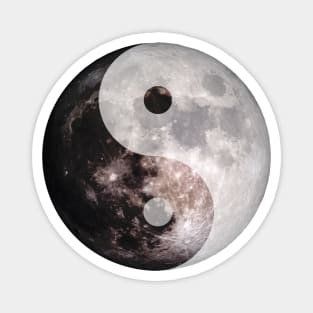 Yin Yang Moon Celestial Design Magnet