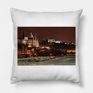 Edinburgh Castle at Night - Scottland Pillow