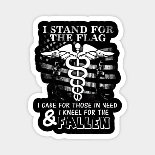 Nurse stand for flag kneel for fallen Magnet